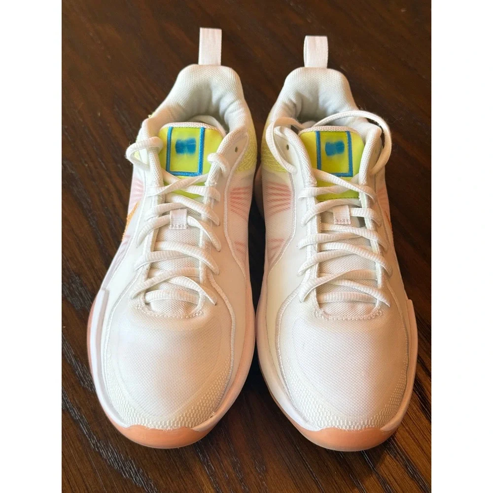 Nike Sabrina 2 SE Basketball Shoes Kids 5Y White Lime Apricot Excellent Sneakers